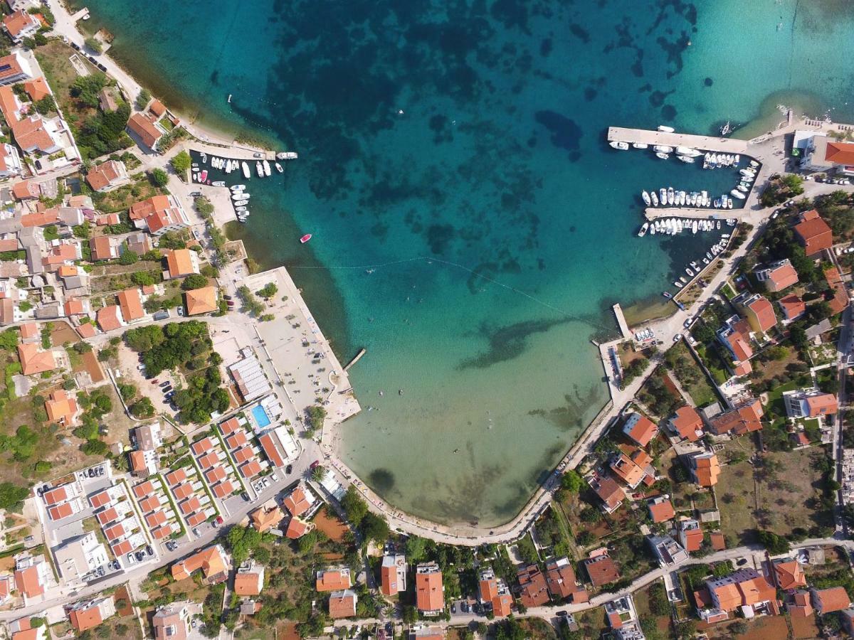 Vila Marijana Преко Экстерьер фото